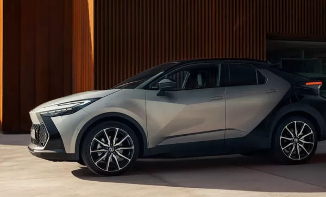 Oferta Renting Toyota C-HR exterior